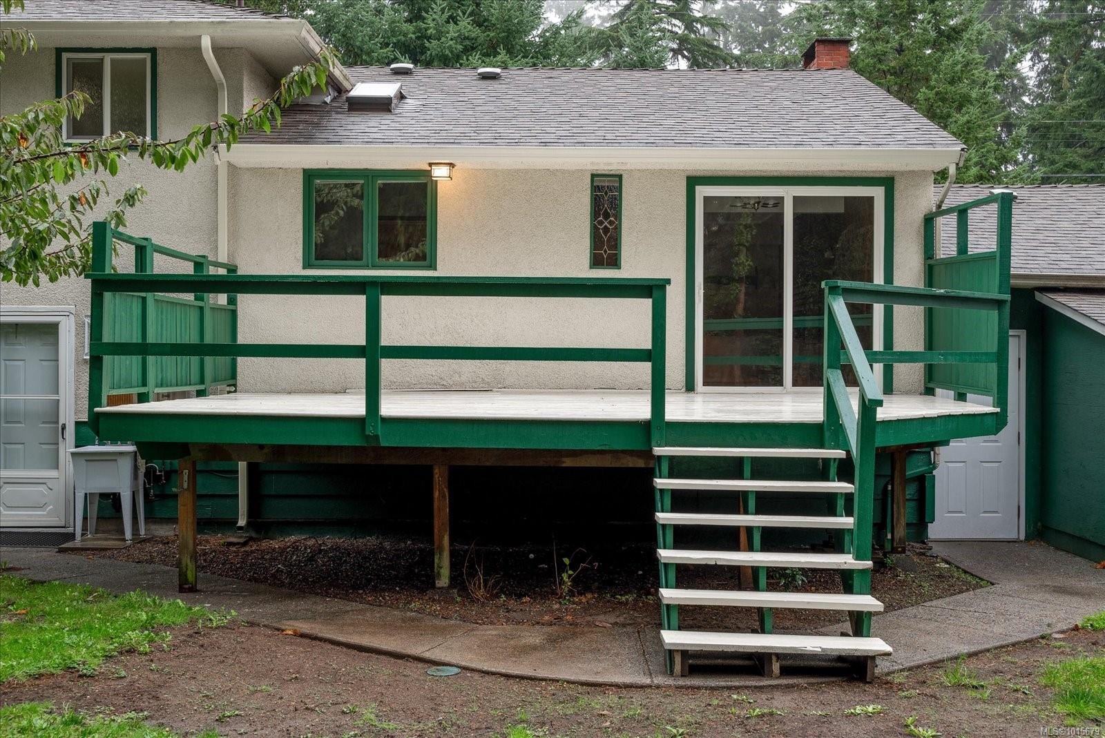 2385 Marlborough Dr, Nanaimo, BC