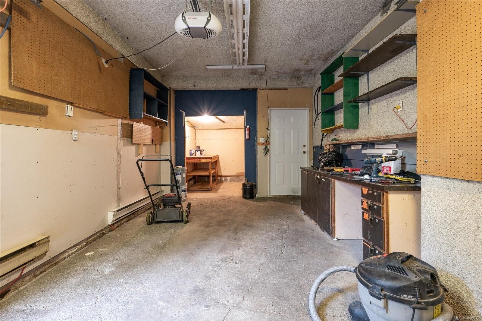 2385 Marlborough Dr, Nanaimo, BC