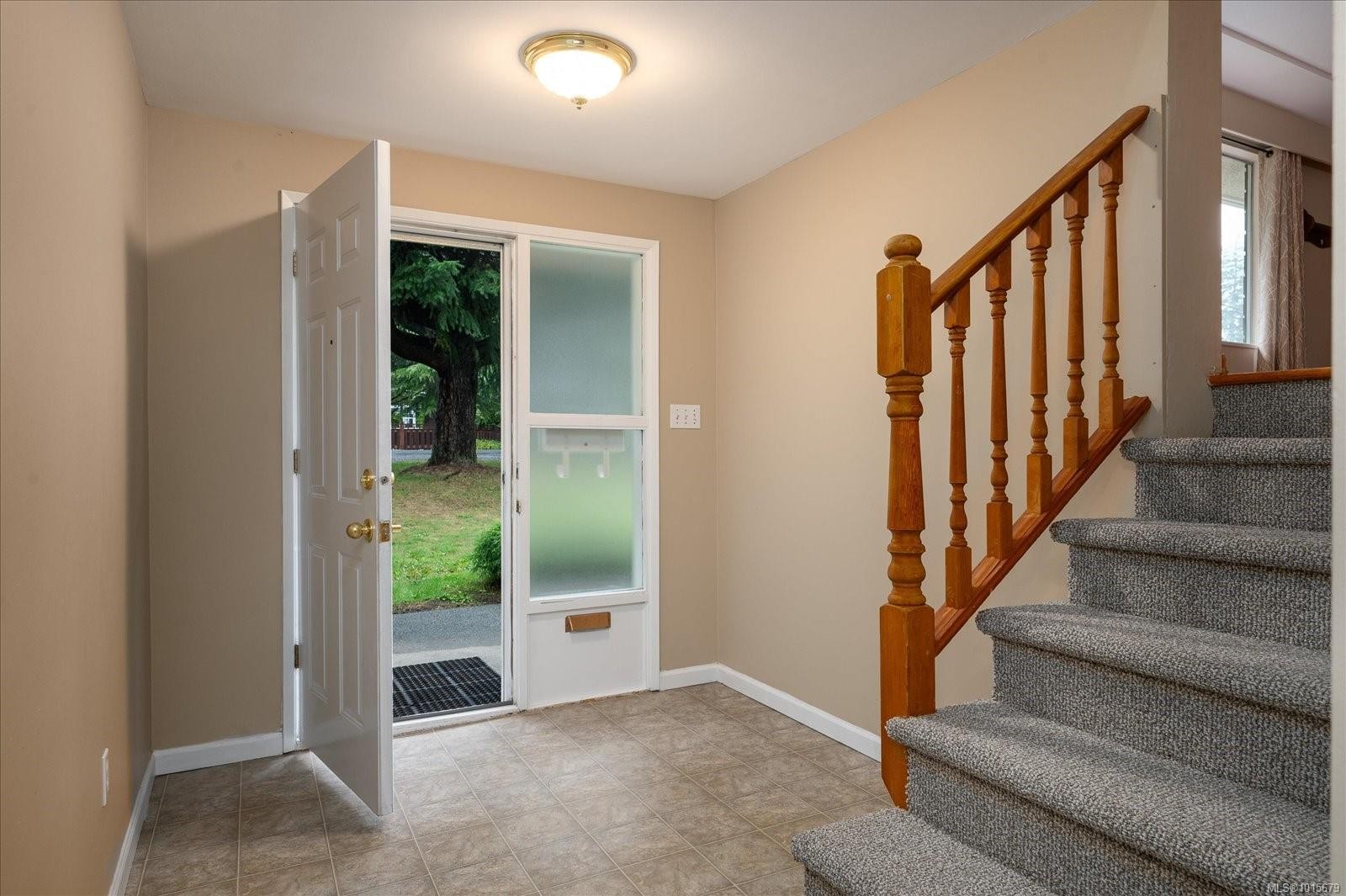 2385 Marlborough Dr, Nanaimo, BC