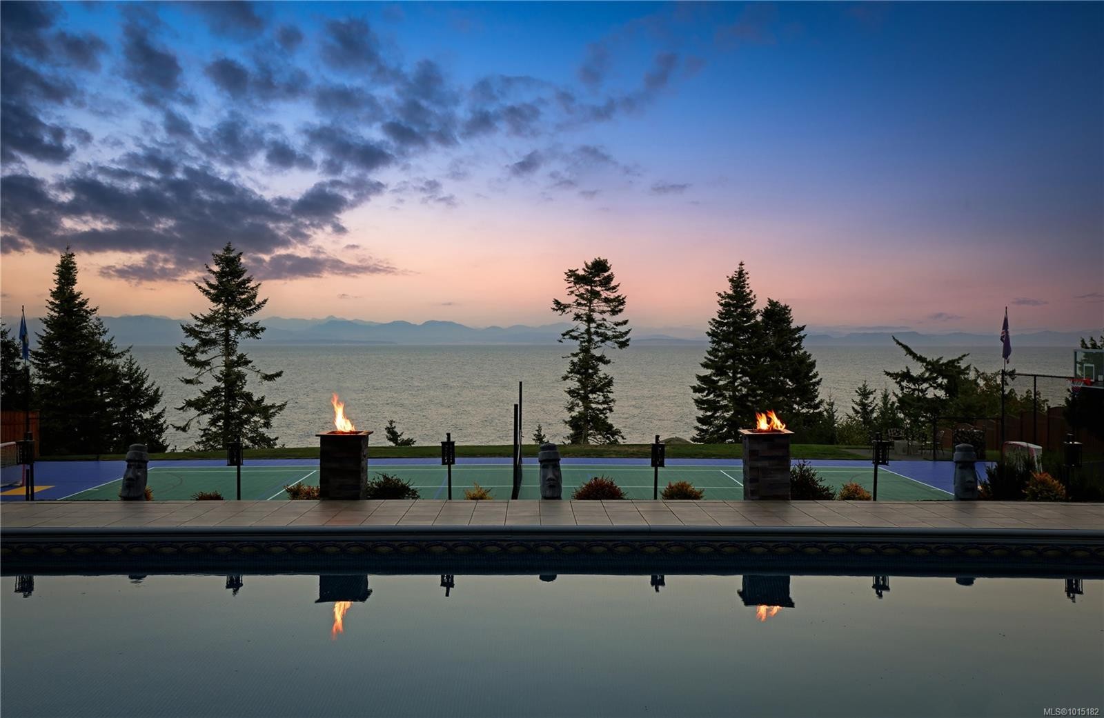 6480 Eagles Dr, Courtenay, BC