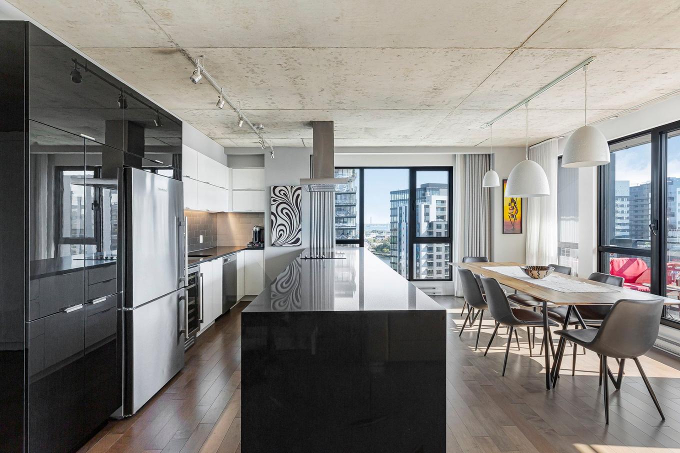 Cuisine - 1702-195 Rue Peel, Montréal (Le Sud-Ouest), QC - Indoor