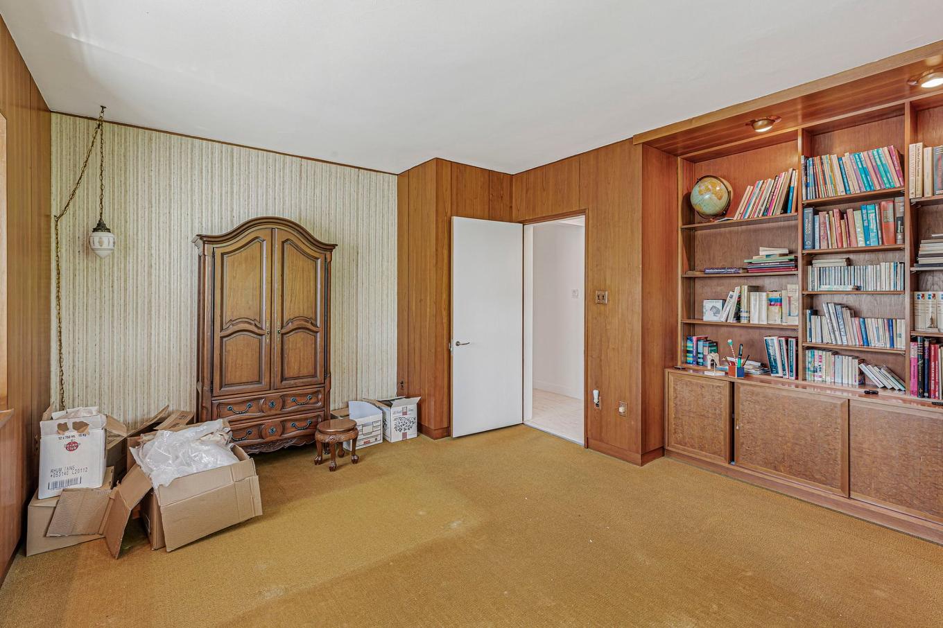 Bedroom - 1885 Crois. Surrey, Mont-Royal, QC - Indoor Photo Showing Other Room