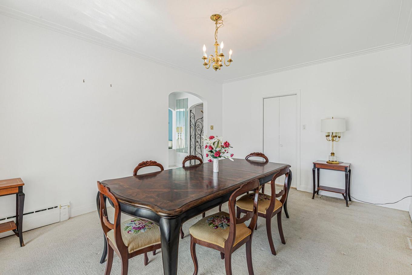 Dining room - 1885 Crois. Surrey, Mont-Royal, QC - Indoor Photo Showing Dining Room
