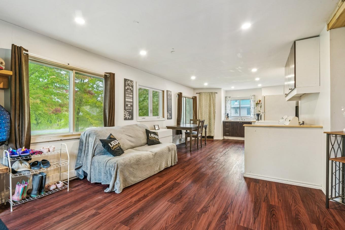 Living room - 48 Rue Ginette, Noyan, QC - Indoor