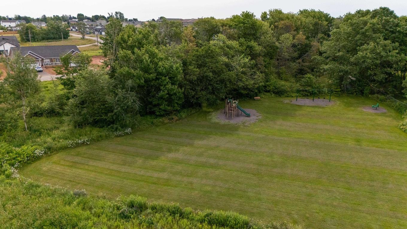 43 Kelly Heights, Stratford, PE