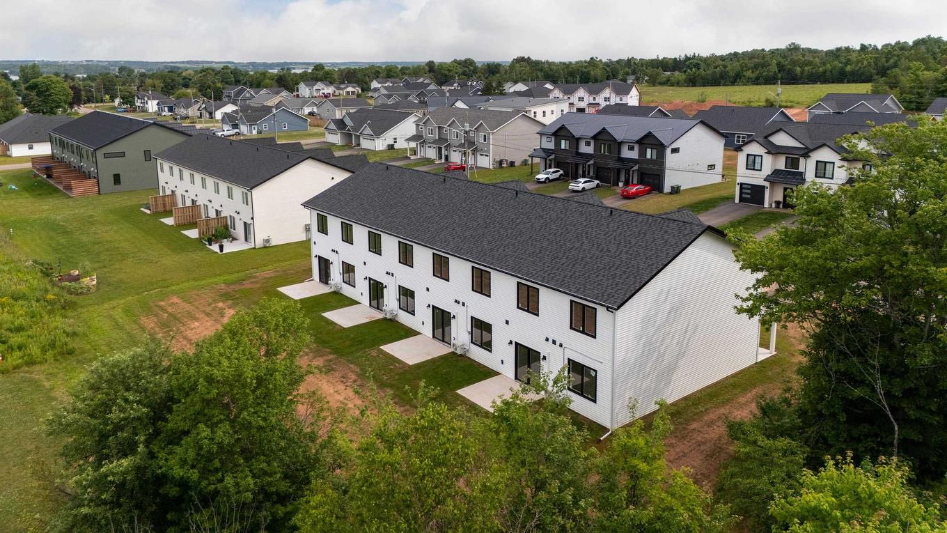 43 Kelly Heights, Stratford, PE