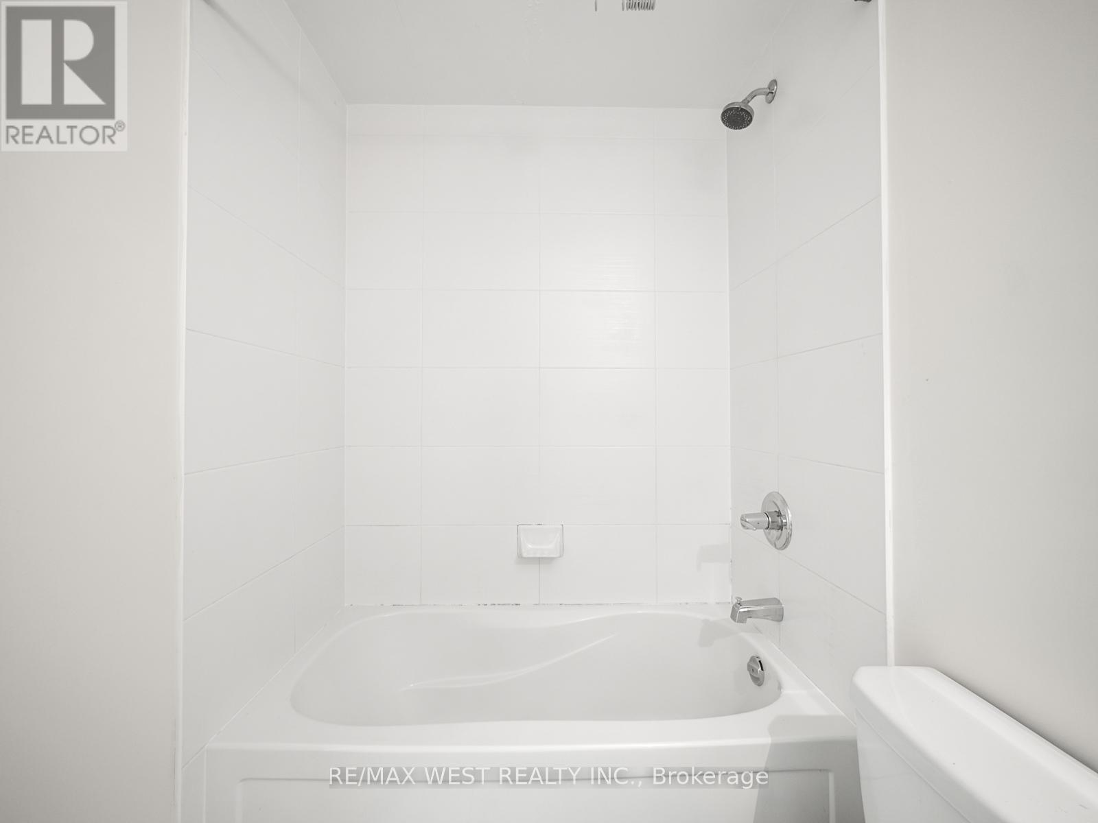 3104 - 33 Bay Street, Toronto, ON - Indoor Photo Showing Bathroom