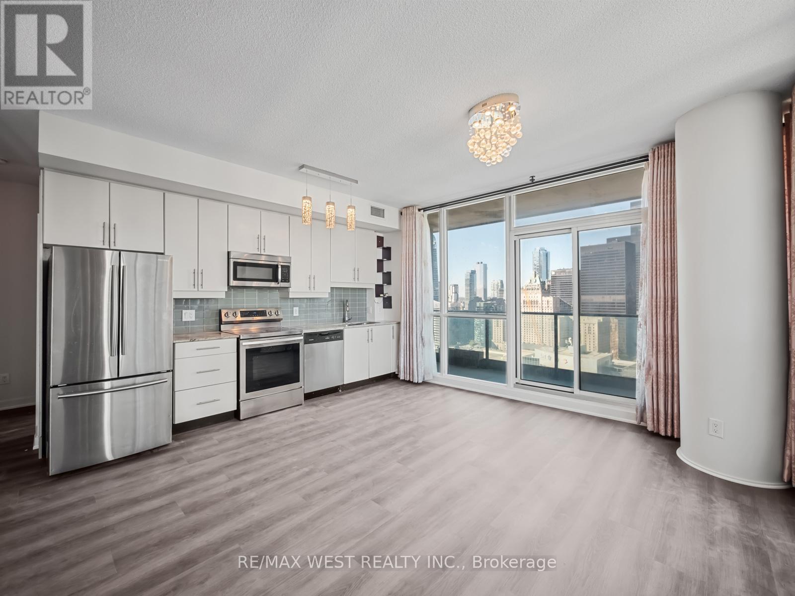 3104 - 33 Bay Street, Toronto, ON - Indoor Photo Showing Kitchen With Stainless Steel Kitchen