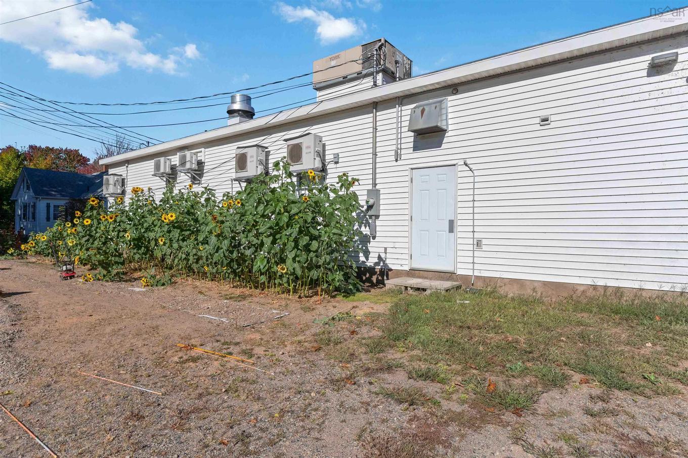 796 & 800 Main Street, Kingston, NS