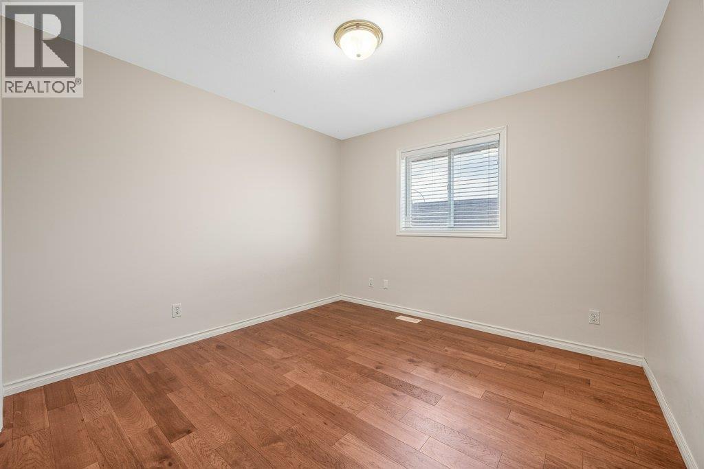 Bed 2 upstairs - 974 Mt. Beaven Place, Vernon, BC - Indoor Photo Showing Other Room