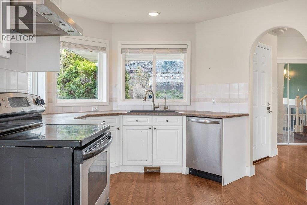 Kitchen is bare bones - 974 Mt. Beaven Place, Vernon, BC - Indoor Photo Showing Kitchen
