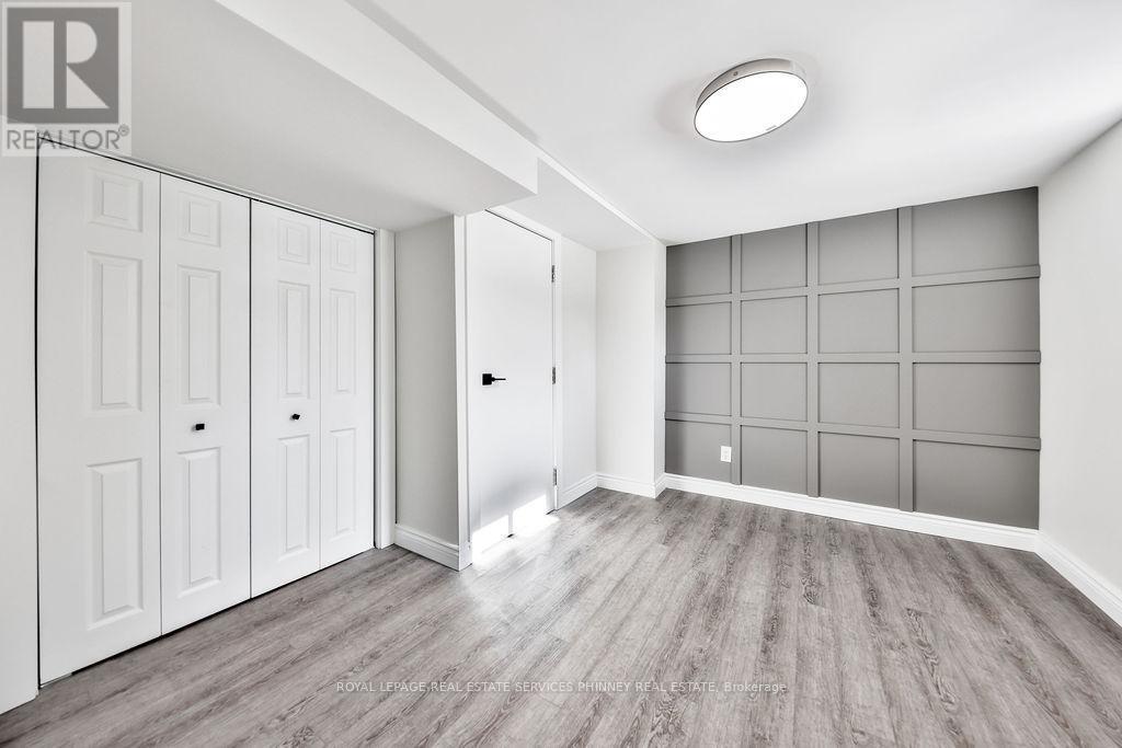 47 Castlefield Drive, Hamilton, ON - Indoor Photo Showing Other Room