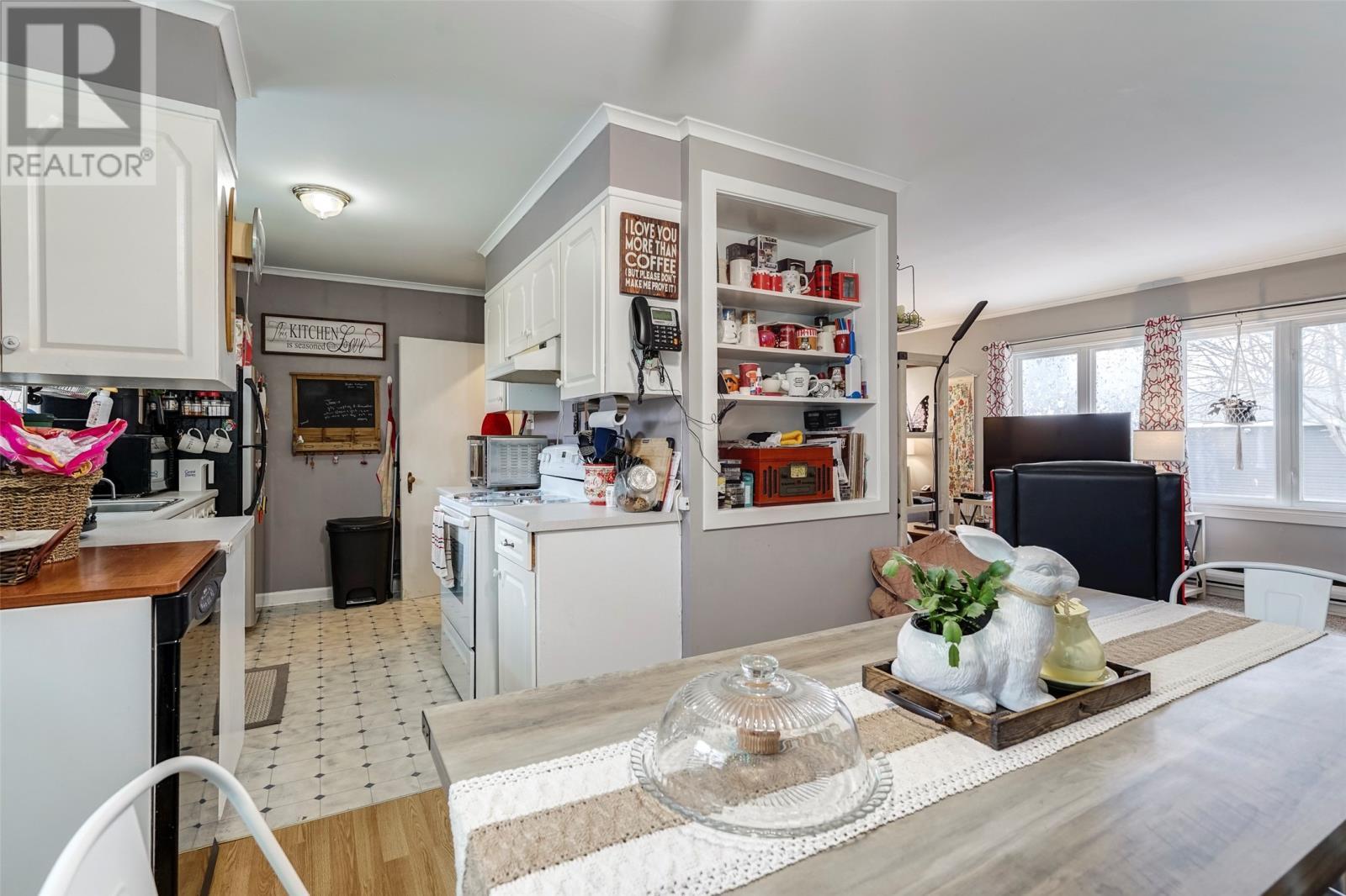 4 Bay Street, Carbonear, NL - Indoor