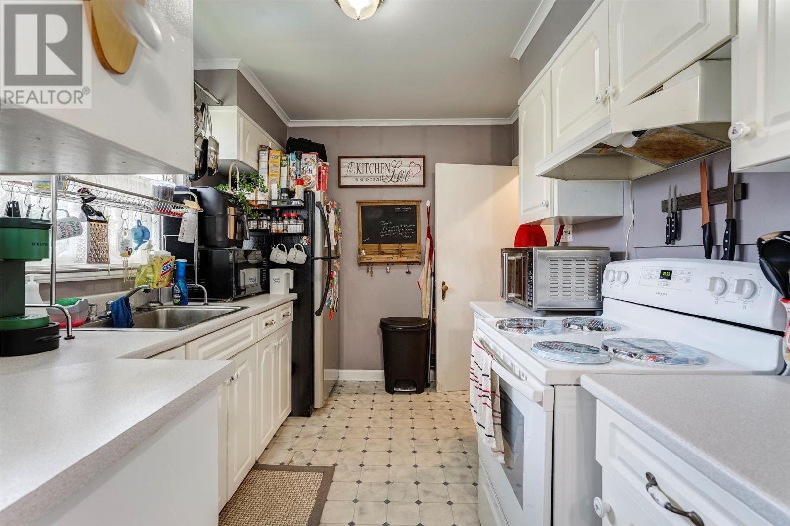 4 Bay Street, Carbonear, NL - Indoor Photo Showing Kitchen