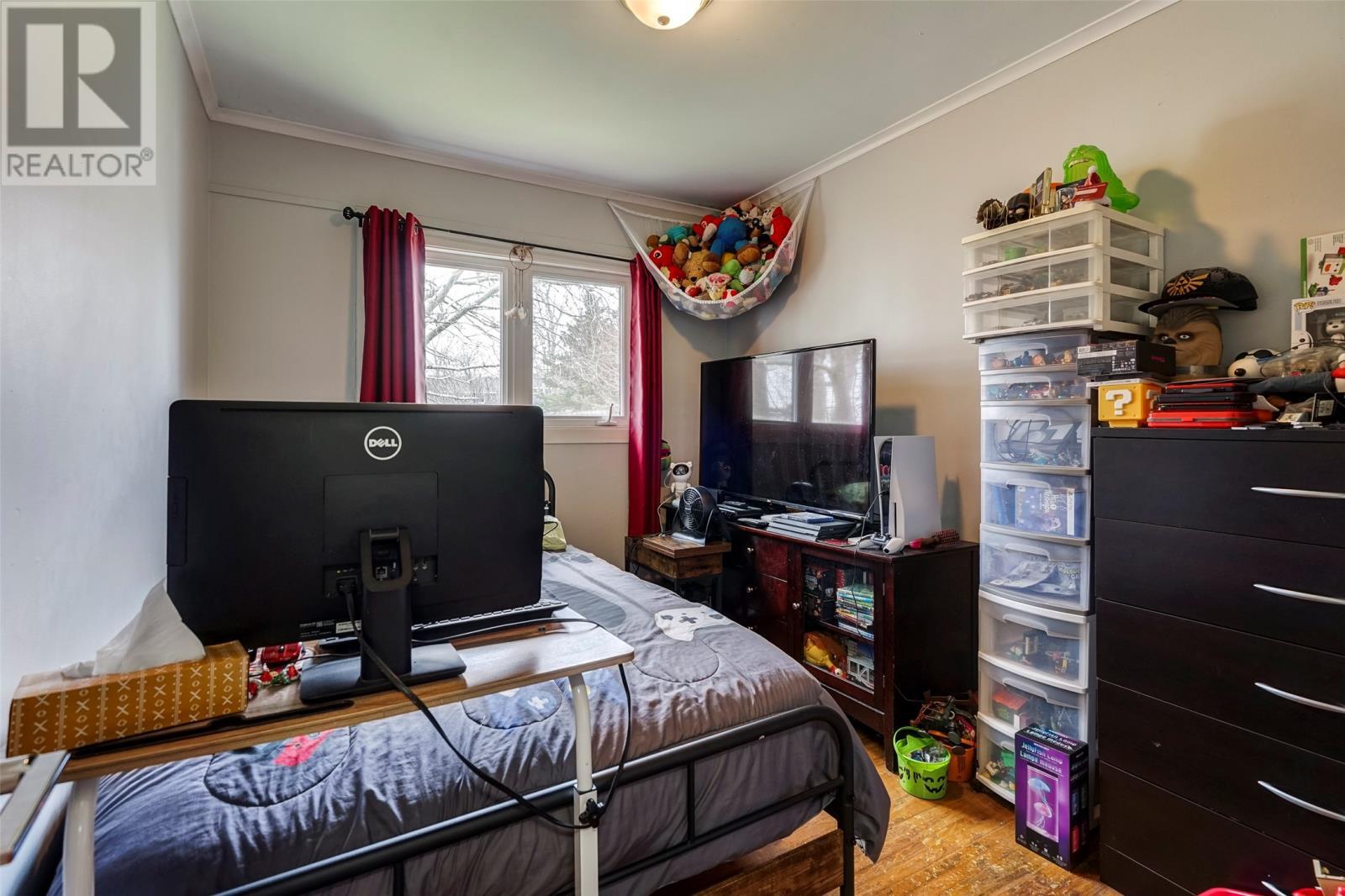 4 Bay Street, Carbonear, NL - Indoor Photo Showing Bedroom