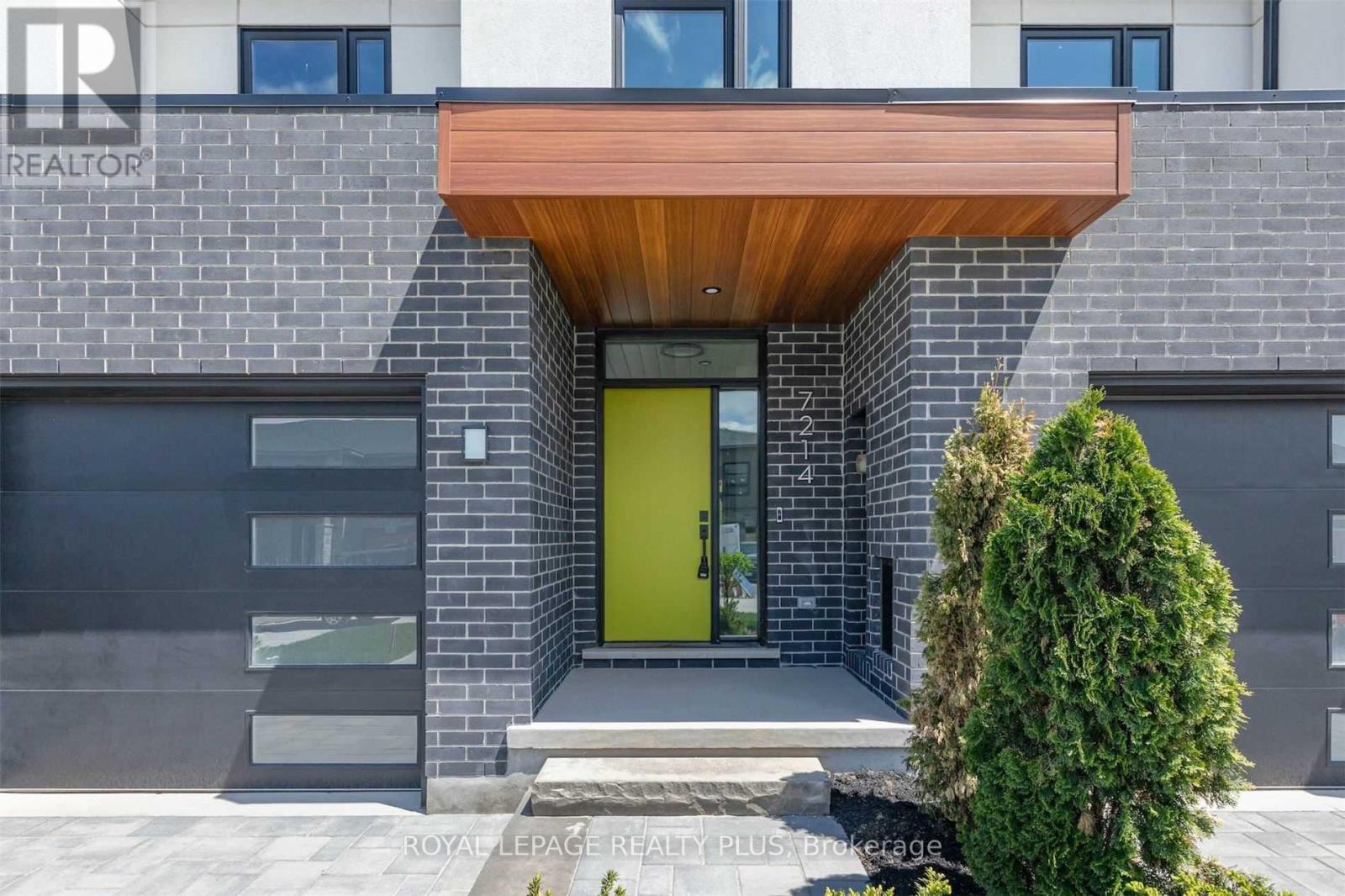 7214 Parsa Street, Niagara Falls, ON - Outdoor