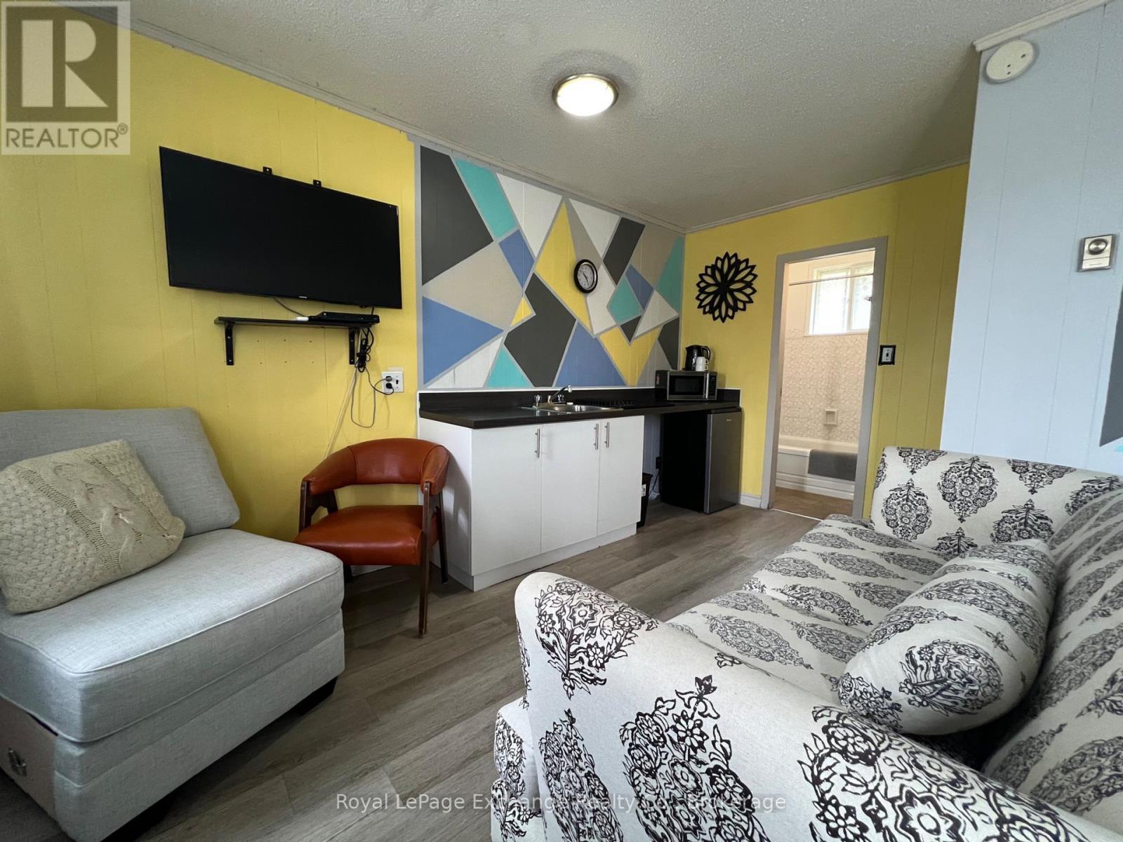 278 Railway Street, Saugeen Shores, ON