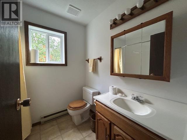 345 Island View Rd, Heyden, ON - Indoor Photo Showing Bathroom