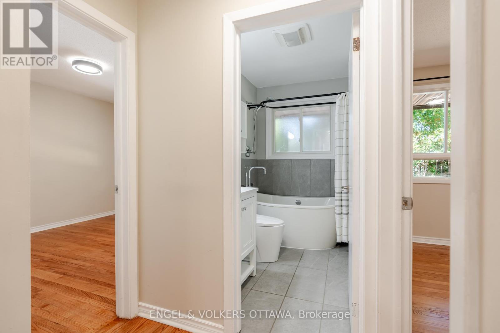 3001 Rankin Street, Ottawa, ON - Indoor Photo Showing Bathroom