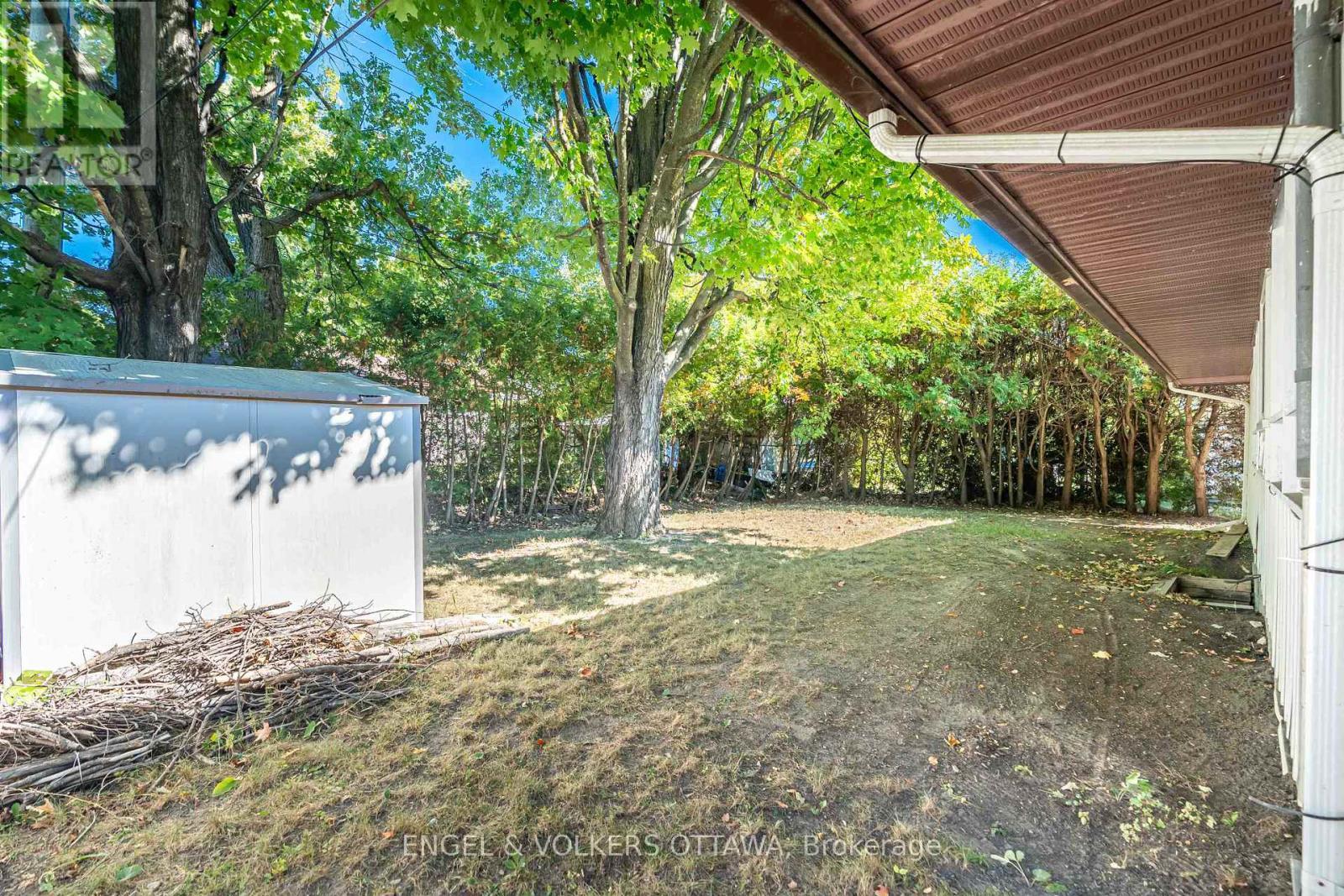 3001 Rankin Street, Ottawa, ON - Outdoor