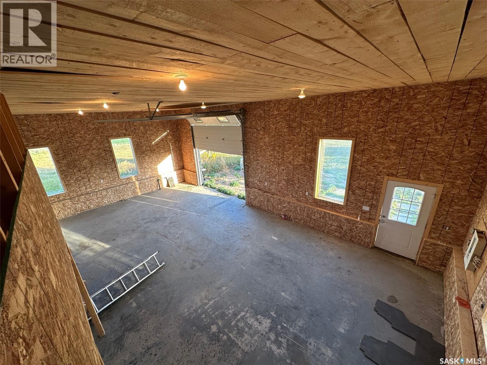 Lybeck Shop & Yard, Corman Park Rm No. 344, SK