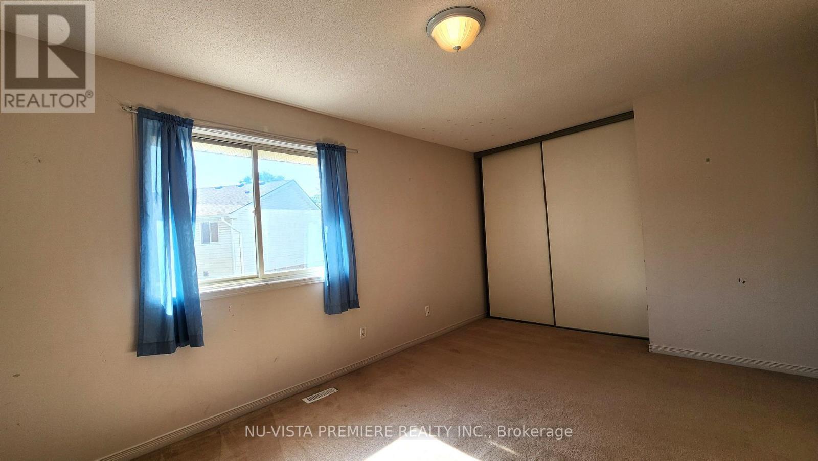 7 - 40 Burslem Street, London East (East N), ON - Indoor Photo Showing Other Room