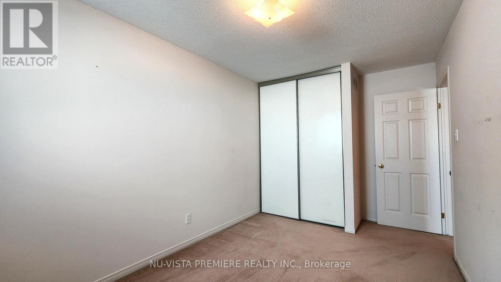 7 - 40 Burslem Street, London East (East N), ON - Indoor Photo Showing Other Room