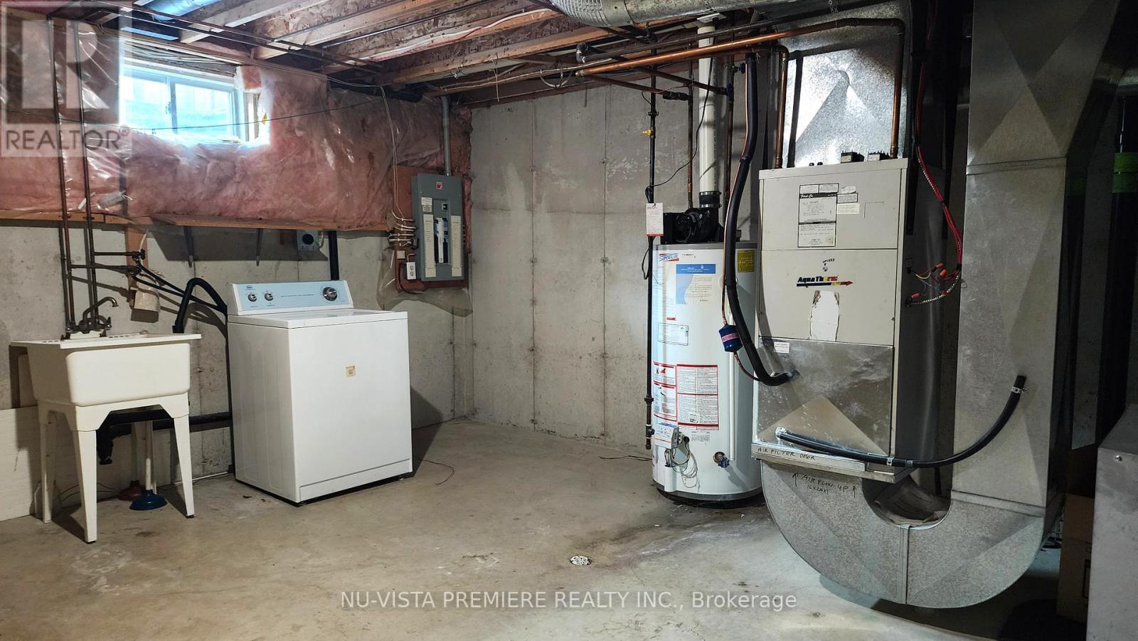 7 - 40 Burslem Street, London East (East N), ON - Indoor