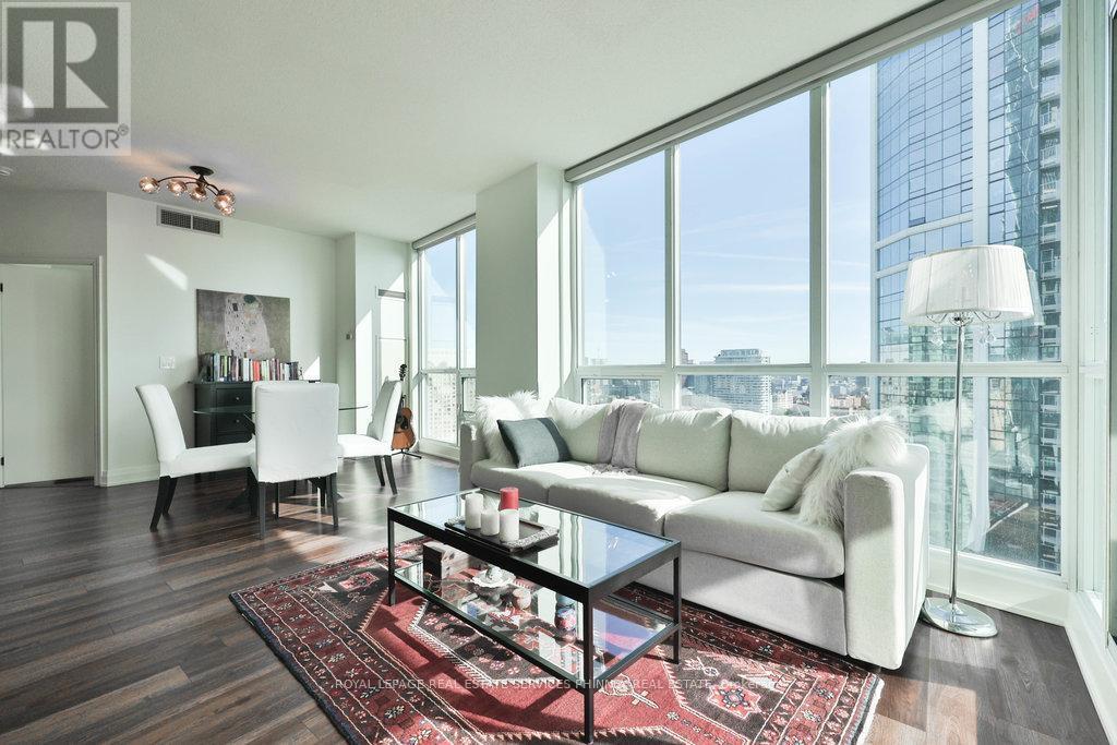 3109 - 16 Yonge Street, Toronto, ON - Indoor Photo Showing Living Room