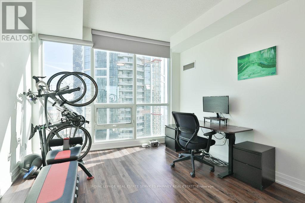 3109 - 16 Yonge Street, Toronto, ON - Indoor Photo Showing Office