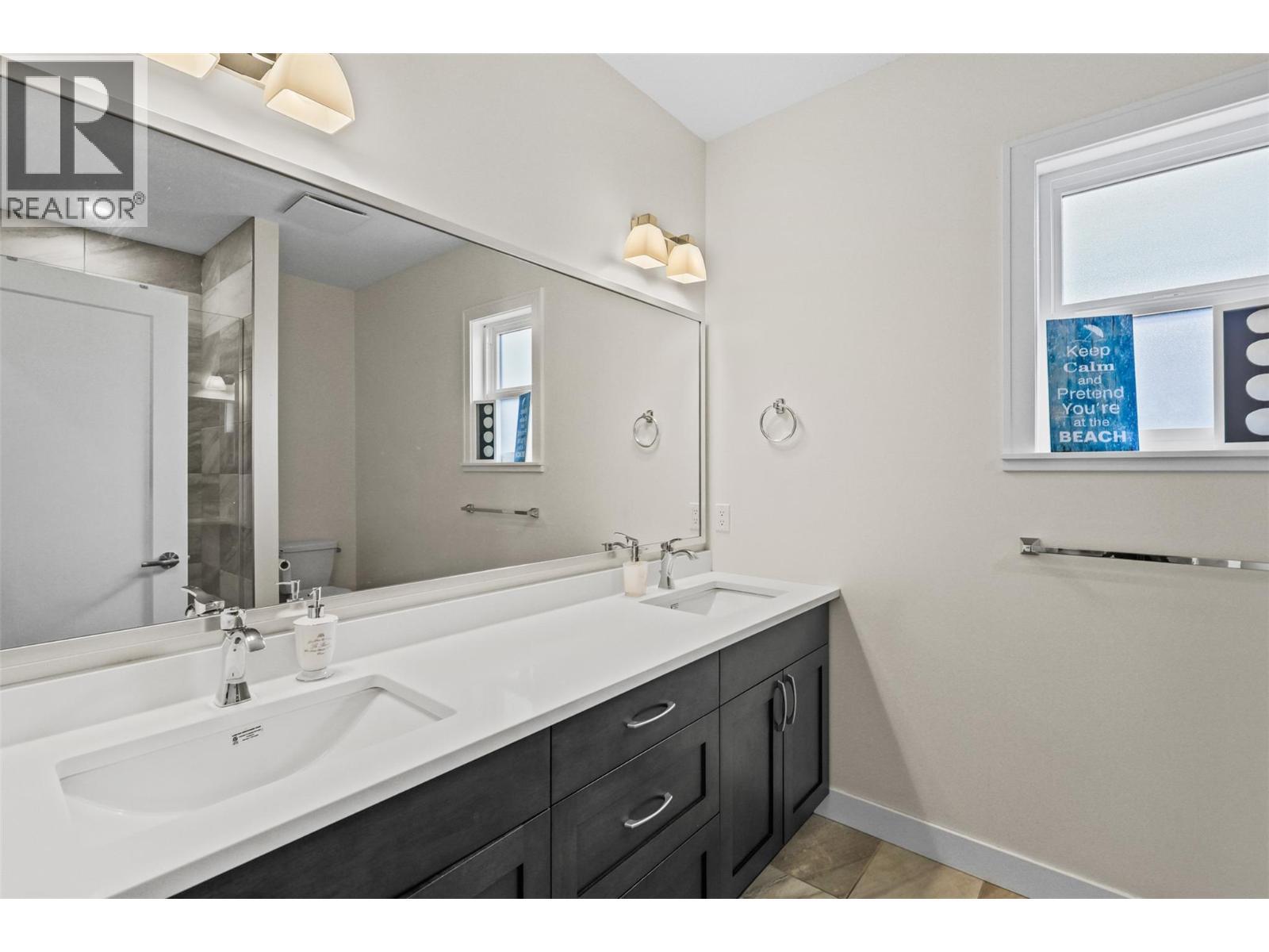 641 Shuswap Road E Unit# 109, Kamloops, BC - Indoor Photo Showing Bathroom