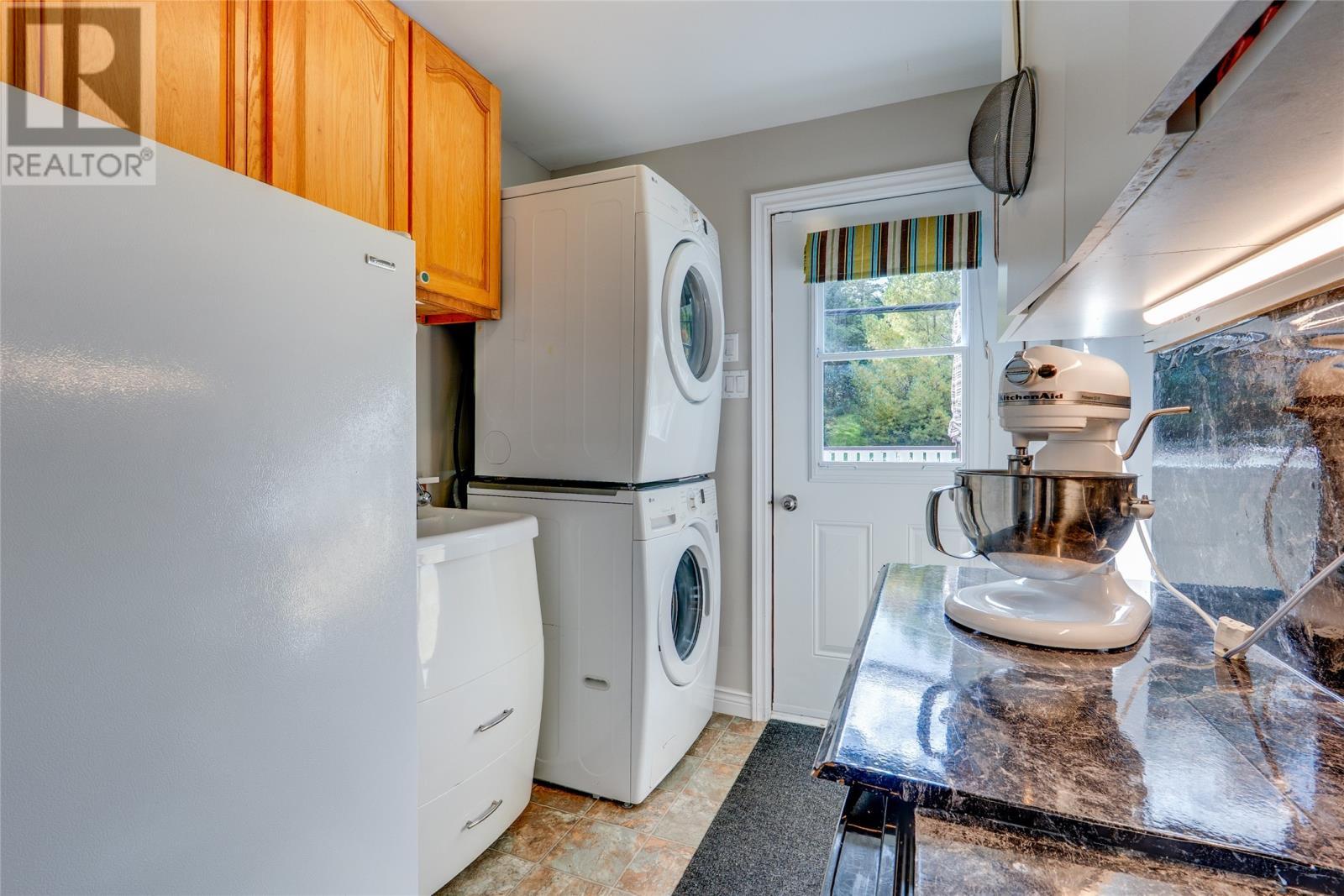 217-227 Conception Bay Highway, Avondale, NL - Indoor Photo Showing Laundry Room