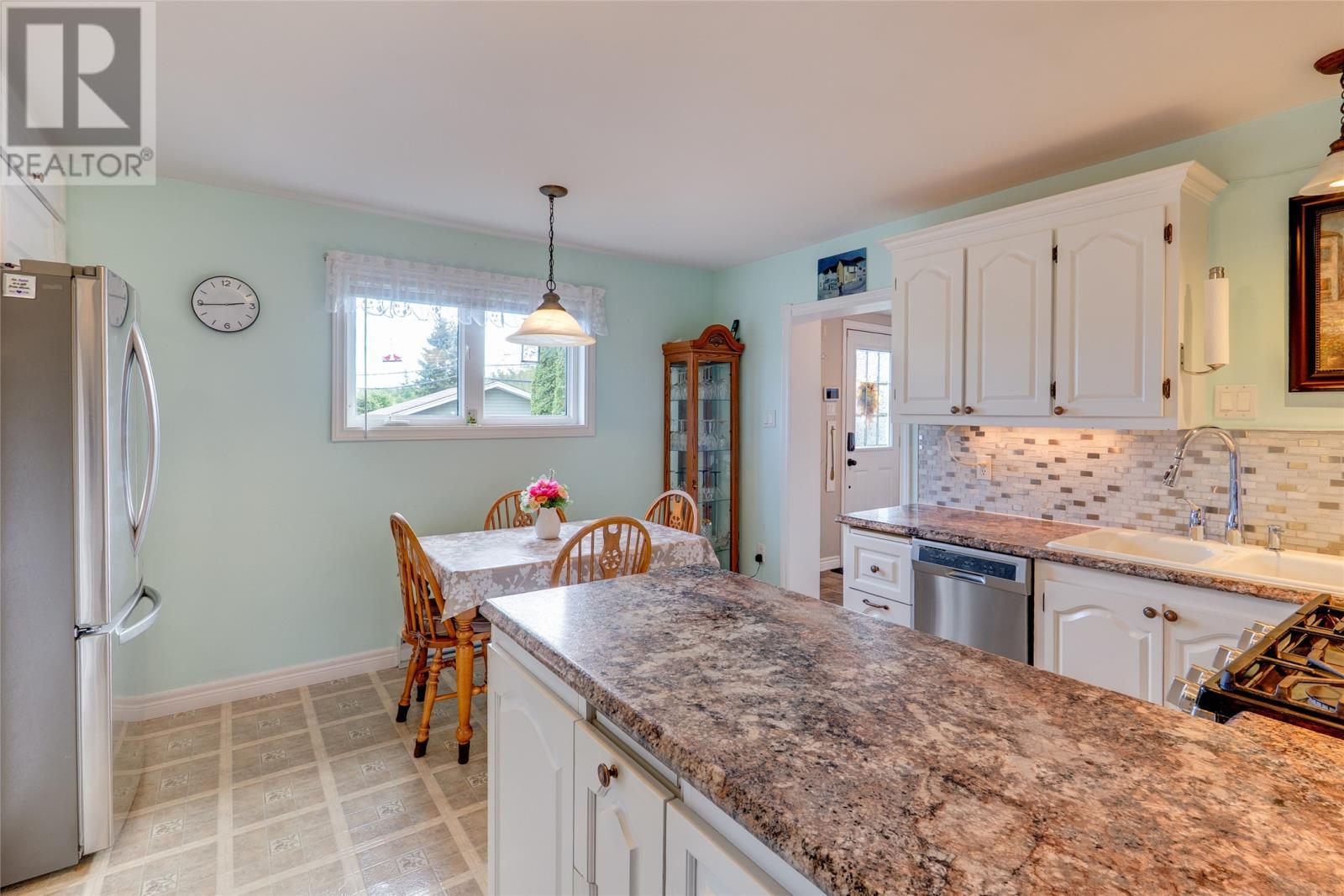 217-227 Conception Bay Highway, Avondale, NL - Indoor Photo Showing Kitchen