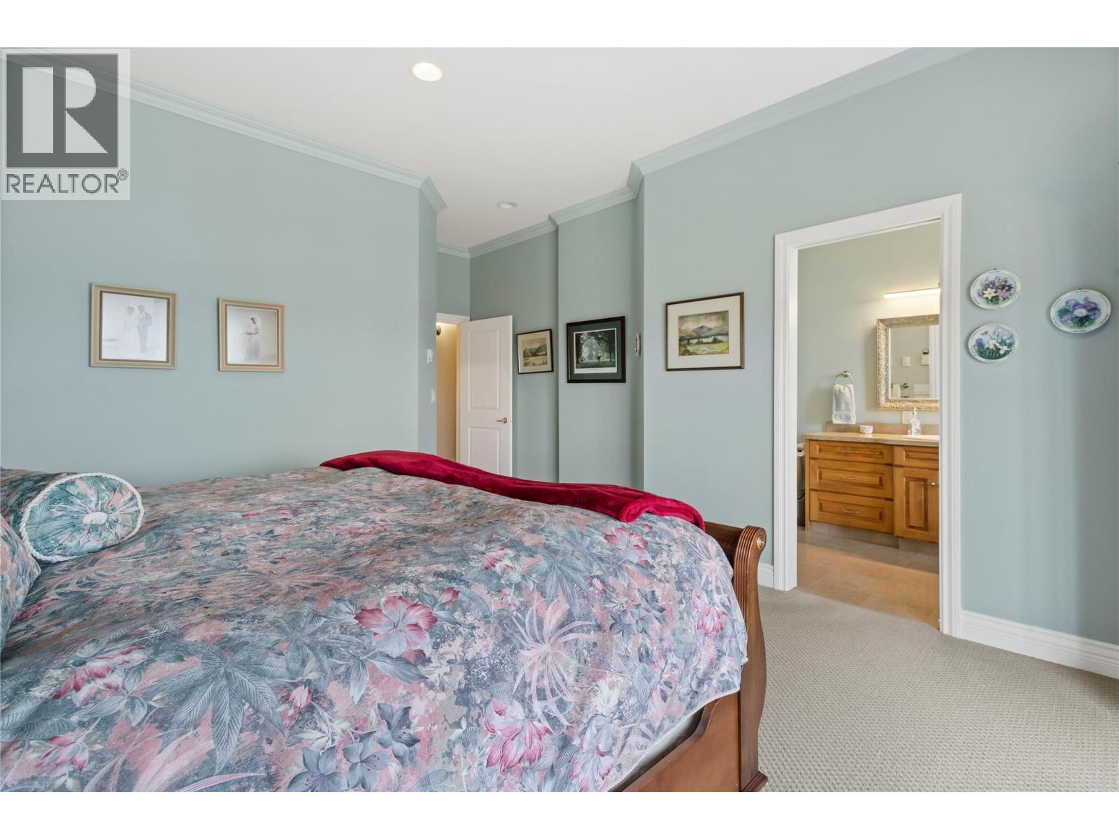3676 Mcbride Road, Blind Bay, BC - Indoor Photo Showing Bedroom