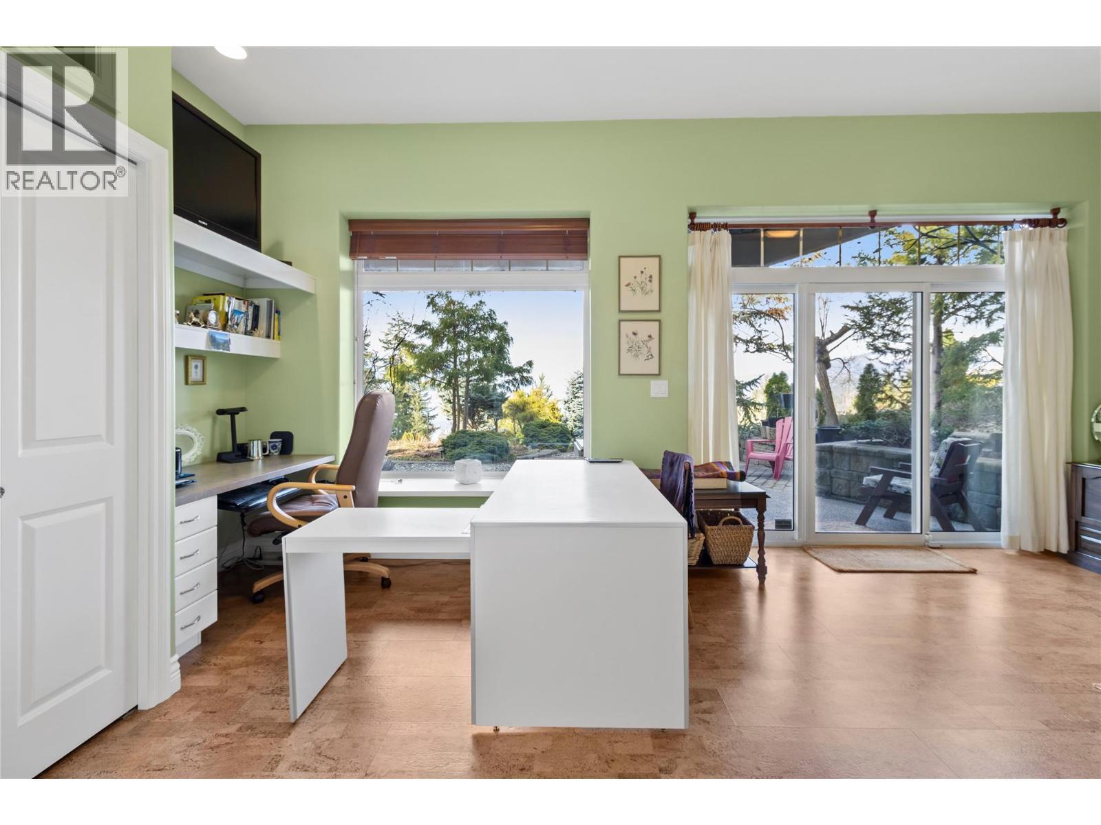 3676 Mcbride Road, Blind Bay, BC - Indoor Photo Showing Office