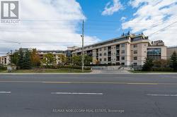 421 - 8201 ISLINGTON AVENUE Vaughan, ON L4L 9S6