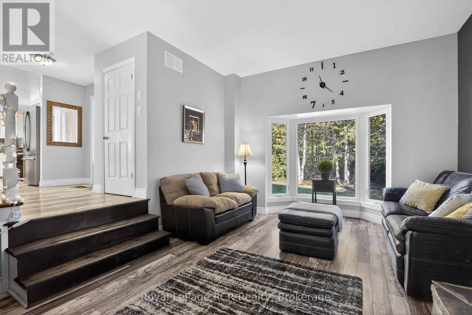 468080 Concession 12B Concession, Grey Highlands, ON - Indoor Photo Showing Living Room