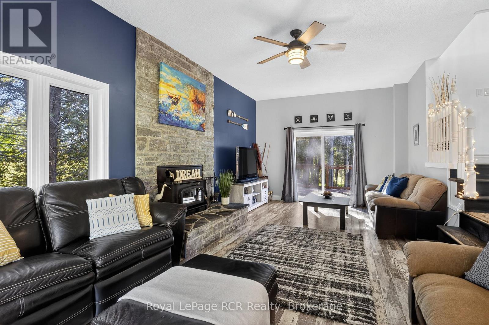 468080 Concession 12B Concession, Grey Highlands, ON - Indoor Photo Showing Living Room With Fireplace