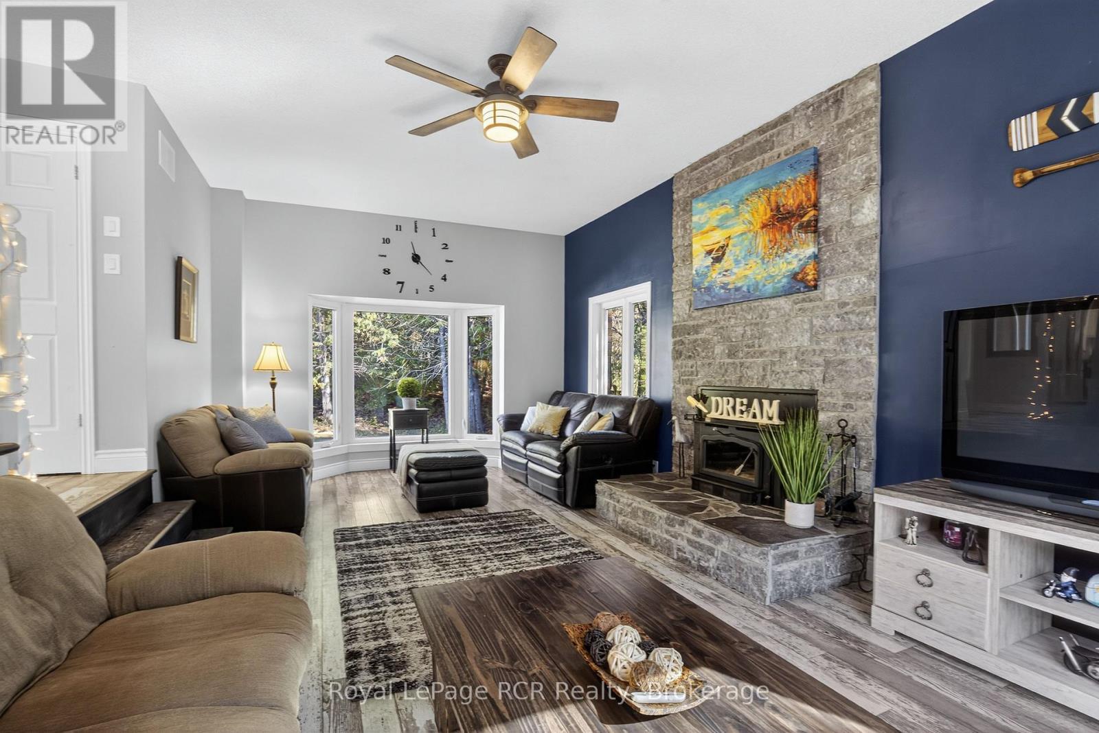 468080 Concession 12B Concession, Grey Highlands, ON - Indoor Photo Showing Living Room With Fireplace