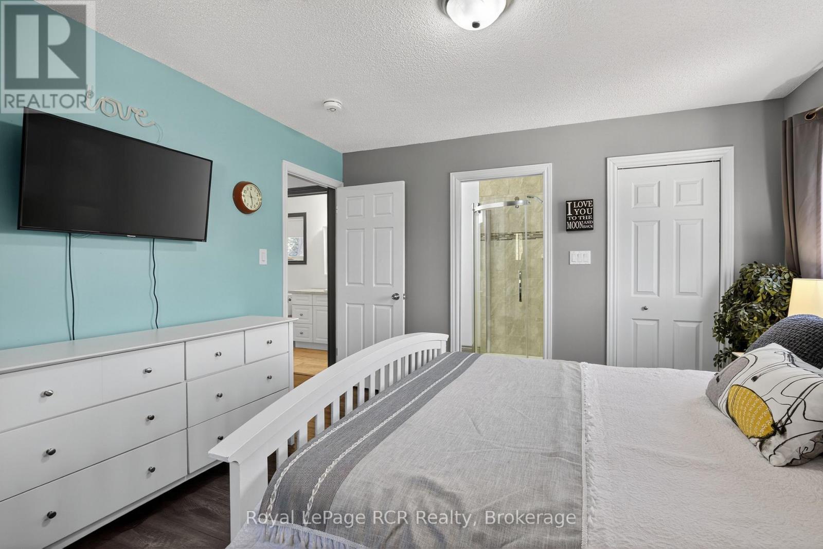 468080 Concession 12B Concession, Grey Highlands, ON - Indoor Photo Showing Bedroom