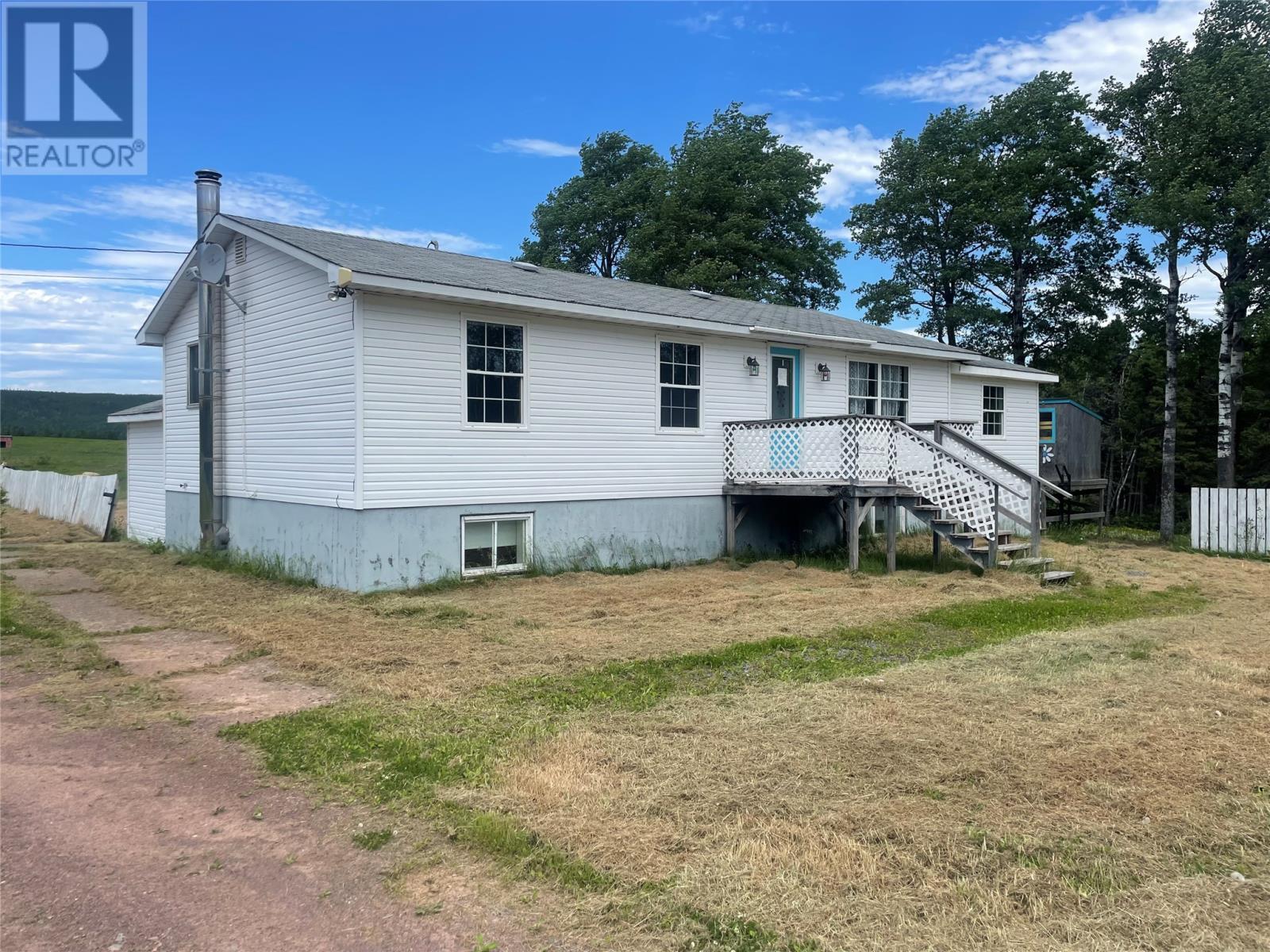 20 Forest Road, Northern Arm, NL