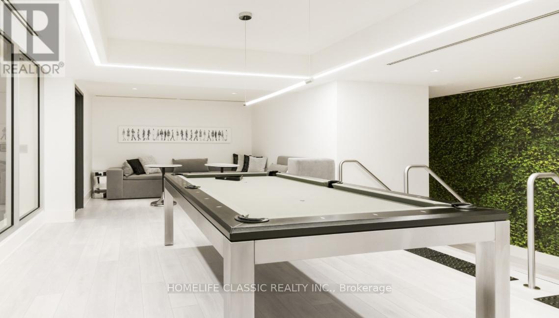 1604 - 2916 Highway 7, Vaughan, ON - Indoor Photo Showing Other Room