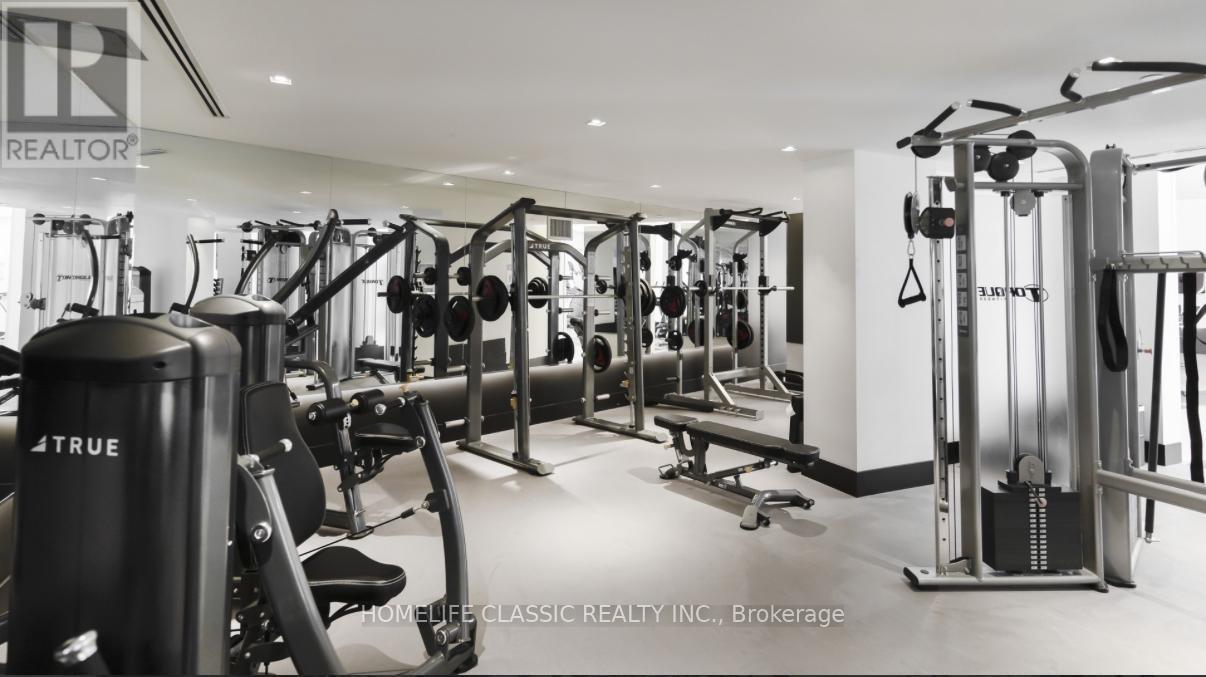 1604 - 2916 Highway 7, Vaughan, ON - Indoor Photo Showing Gym Room