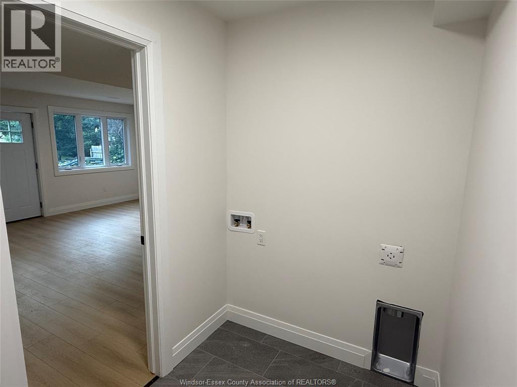 450 Mill Unit# 3, Windsor, ON - Indoor Photo Showing Other Room