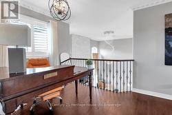 Loft overlooking the livingroom -