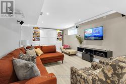 Pull down murphy bed with side storage cabinets -