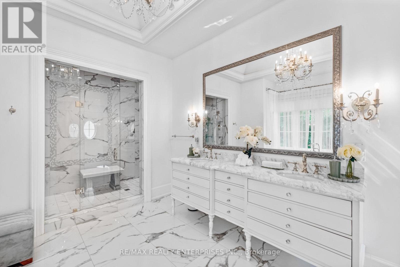 1470 Mississauga Road, Mississauga, ON - Indoor Photo Showing Bathroom