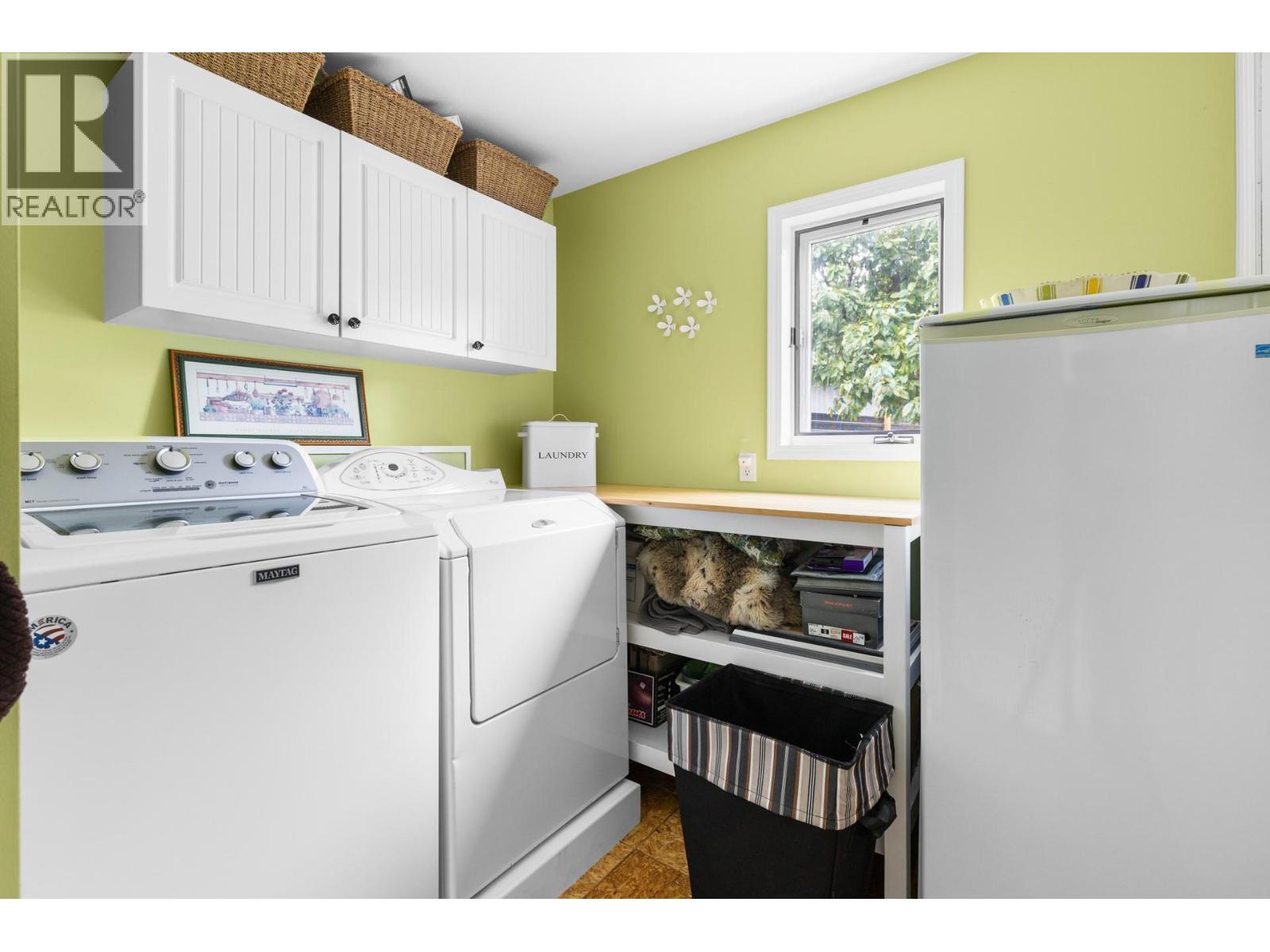 4188 6 Avenue, Peachland, BC - Indoor Photo Showing Laundry Room