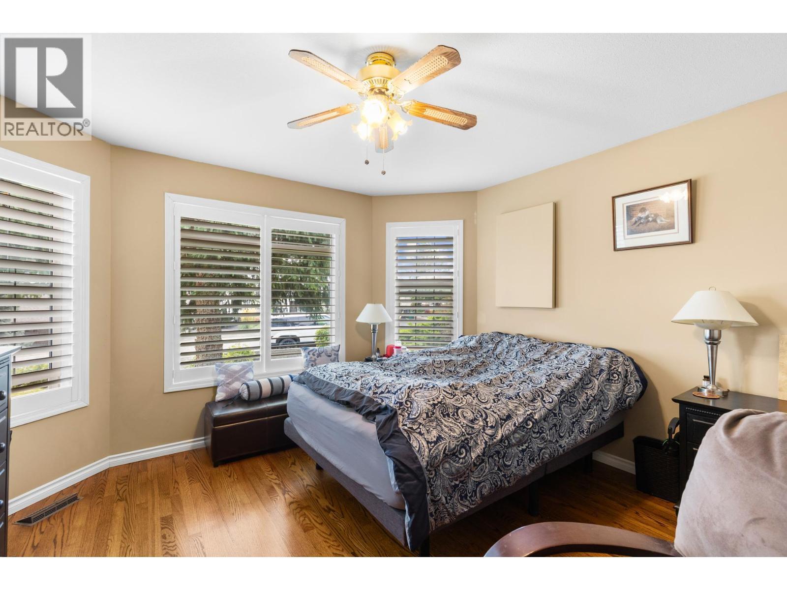 4188 6 Avenue, Peachland, BC - Indoor Photo Showing Bedroom