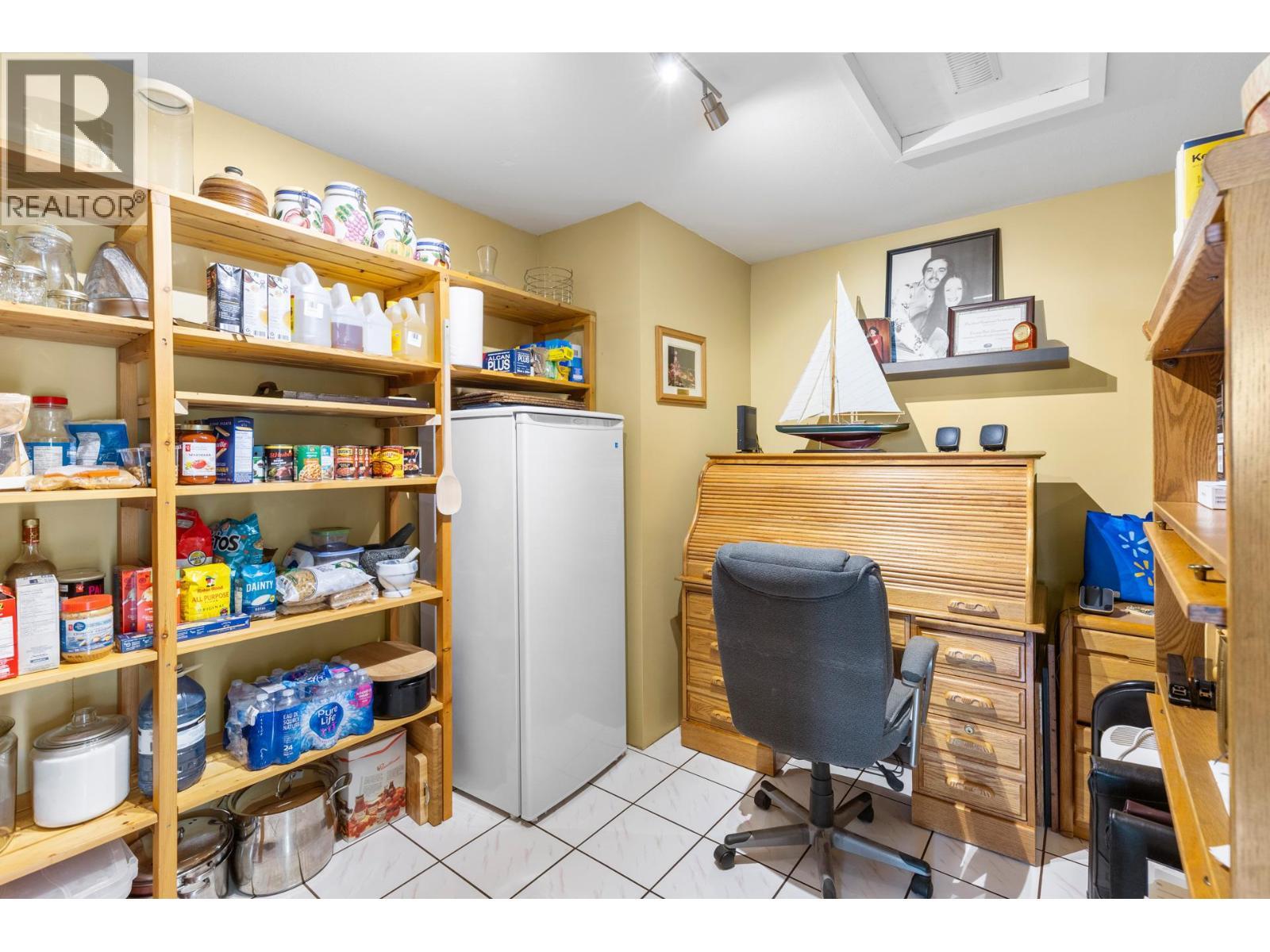 4188 6 Avenue, Peachland, BC - Indoor Photo Showing Other Room